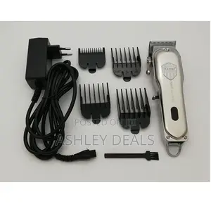 Metallic Clipper