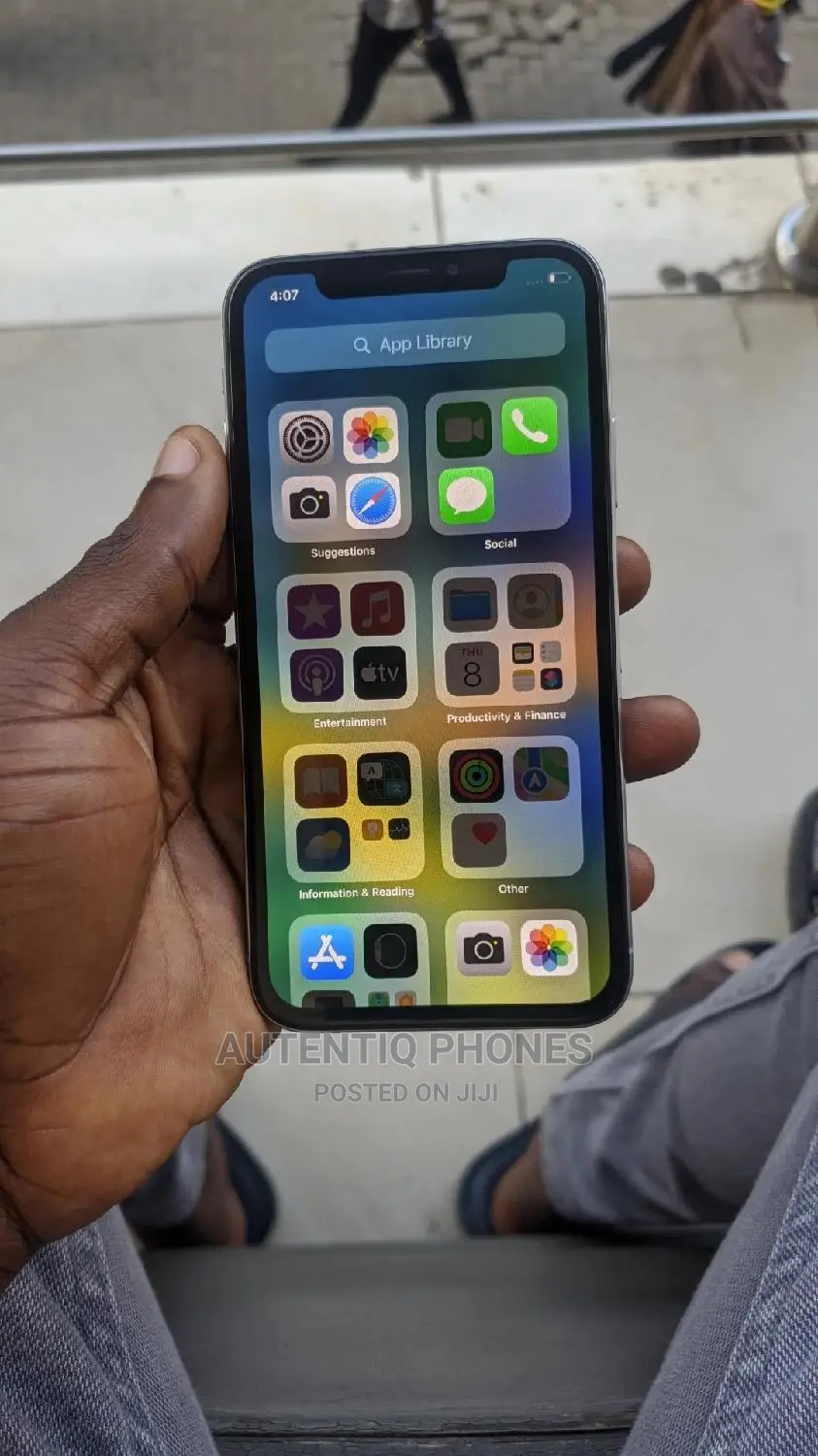 Apple iPhone X 256 GB White