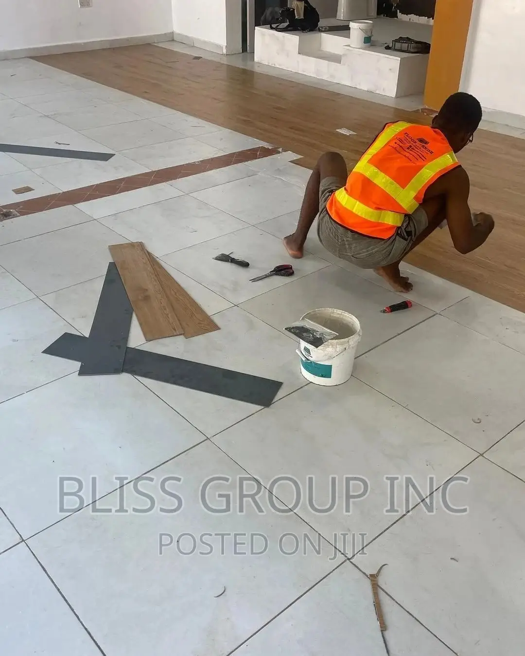 Modern PVC Vinyl Floor and Wall Tiles