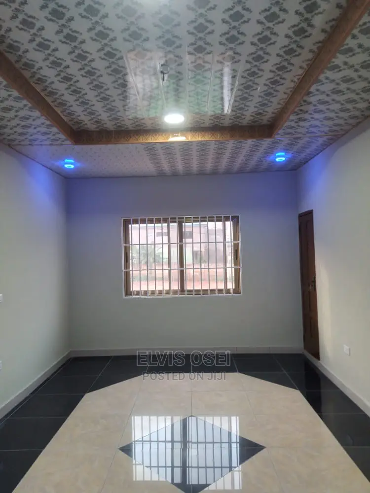 2bdrm Apartment in Botianor, Weija for Rent