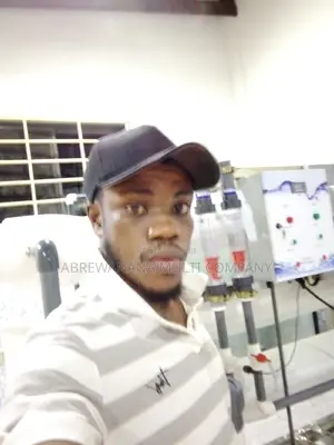 Am a Pure Water Machine Operator/Bagger