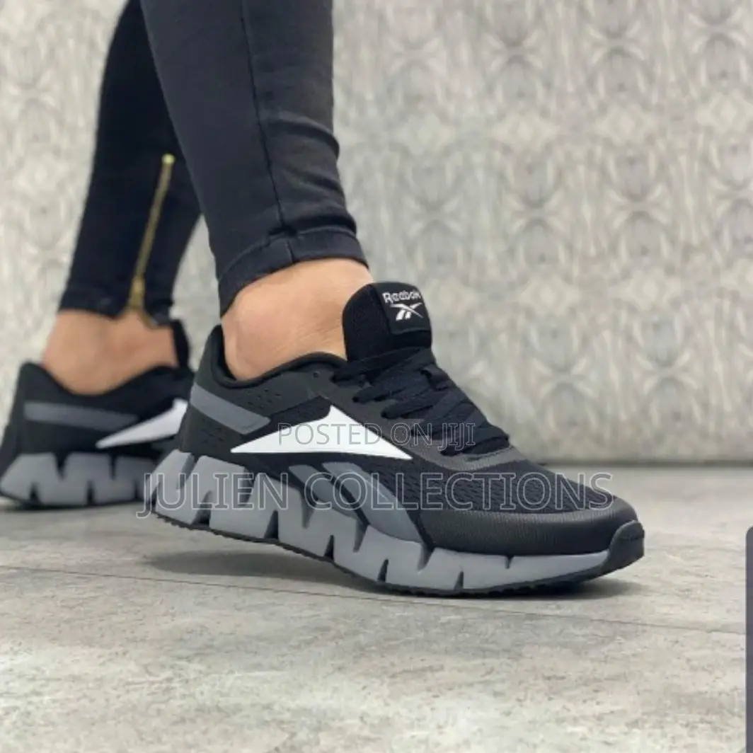 Reebok Sneaker