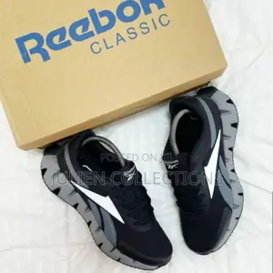 Reebok Sneaker