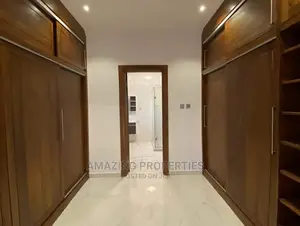 4bdrm House in East Legon for Sale