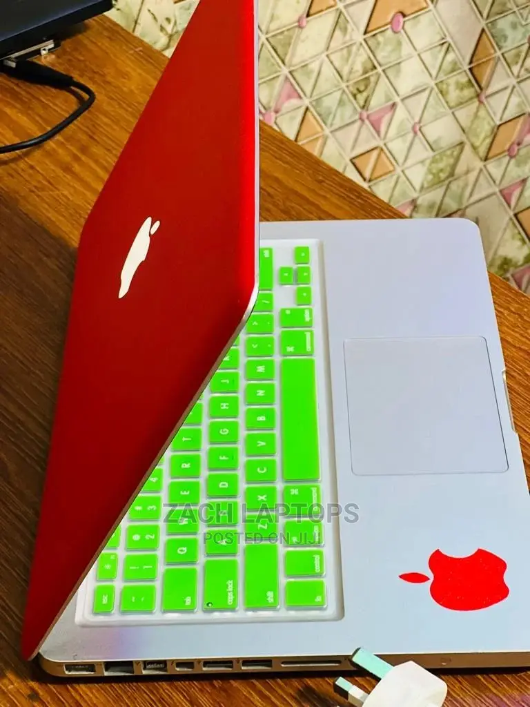 Laptop Apple MacBook Pro 2012 8GB Intel Core I5 HDD 500GB