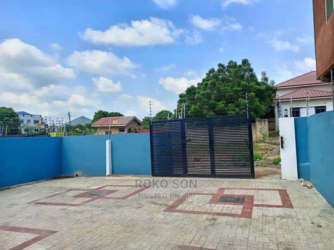 3bdrm House in Dr Roko, Pokuase for rent