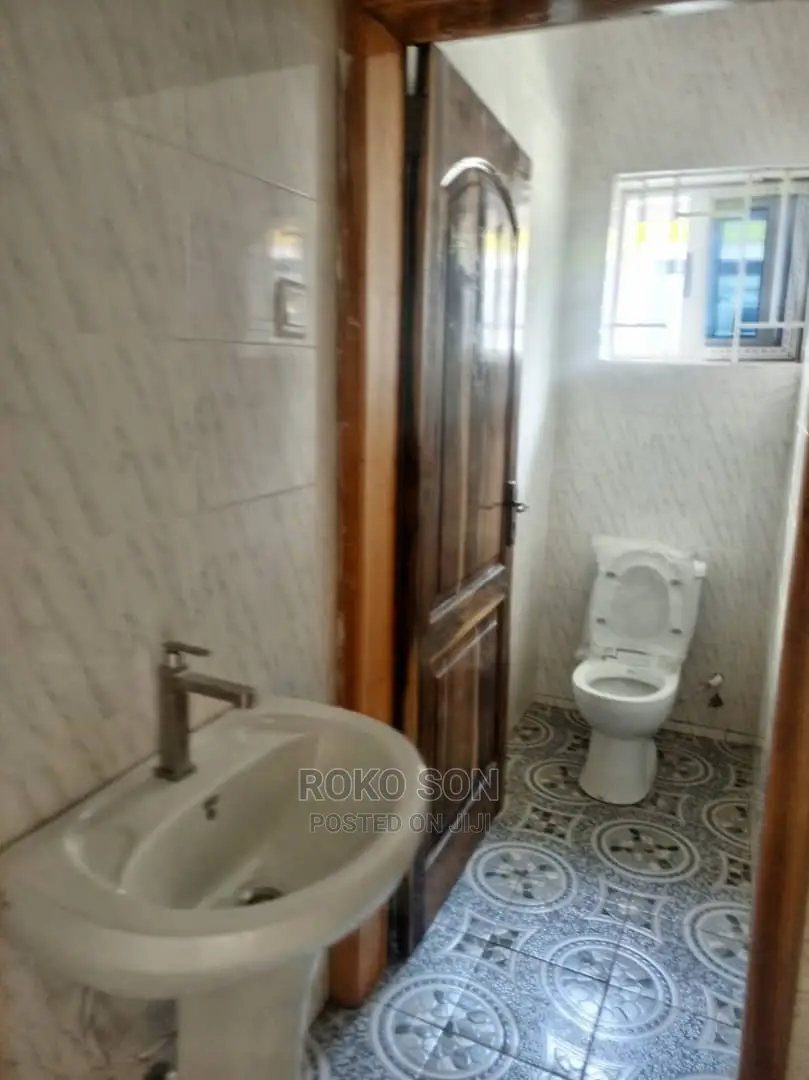 3bdrm House in Dr Roko, Pokuase for rent