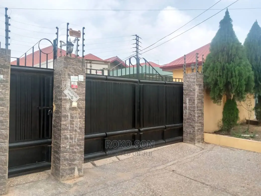 3bdrm House in Dr Roko, Dome for rent