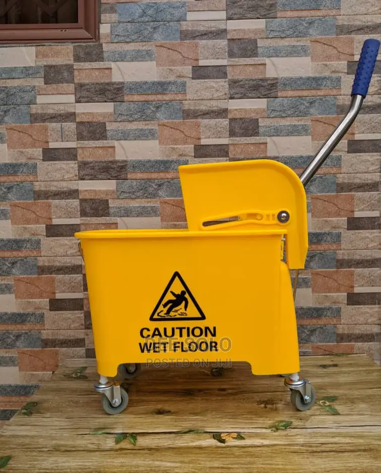 Industrial Mop Bucket