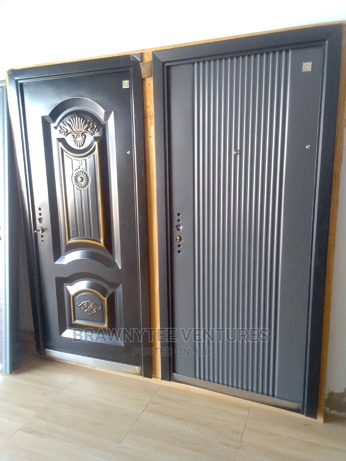 P. Durable Antirust Door