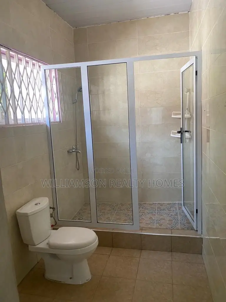 3bdrm House in Manet Cottage, Spintex for rent