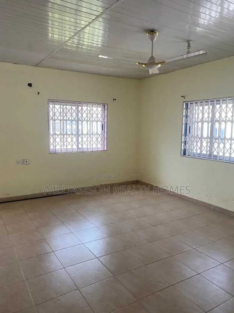 3bdrm House in Manet Cottage, Spintex for rent
