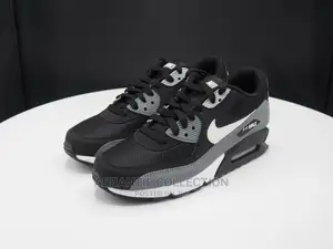 Airmax 90 Essential Black/White Cool Grey