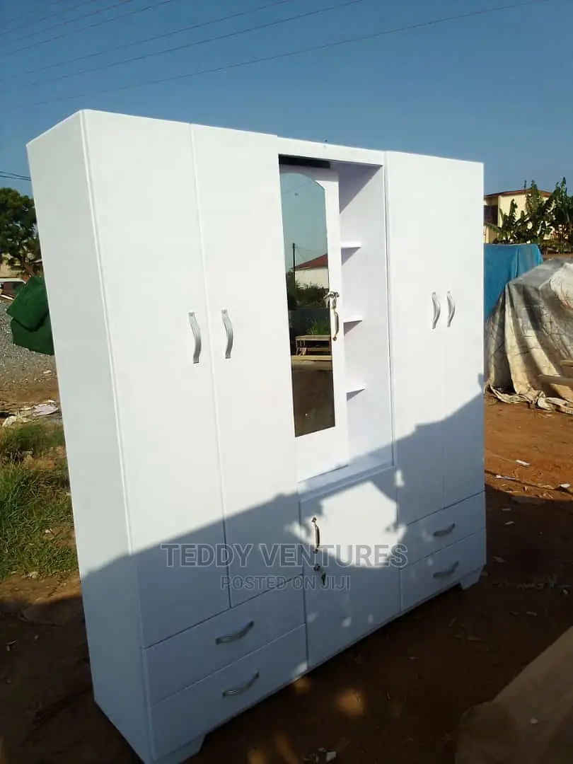 Quality 4in1 Wardrobe(Payment After Delivery)