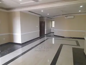 3bdrm Apartment in Legacy Solid Real, Tseaddo for rent