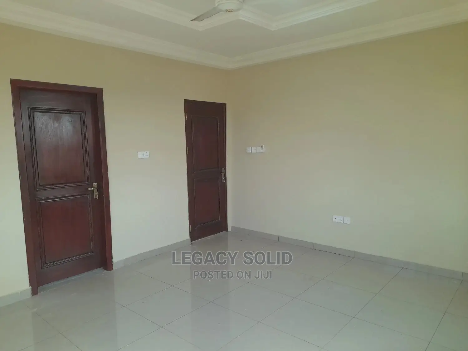 3bdrm Apartment in Legacy Solid Real, Tseaddo for rent