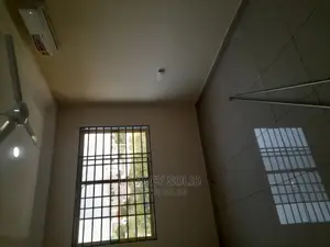 3bdrm Apartment in Legacy Solid Real, Tseaddo for rent