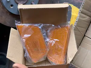Chevolet Cruze Trafigator Light/ Bumper Side Light