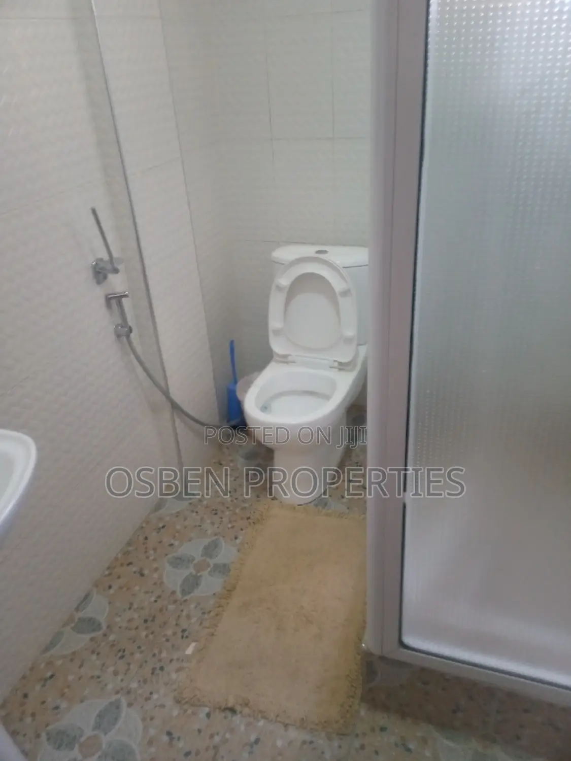 Furnished 5bdrm House in Pleasant Properties, Spintex for rent