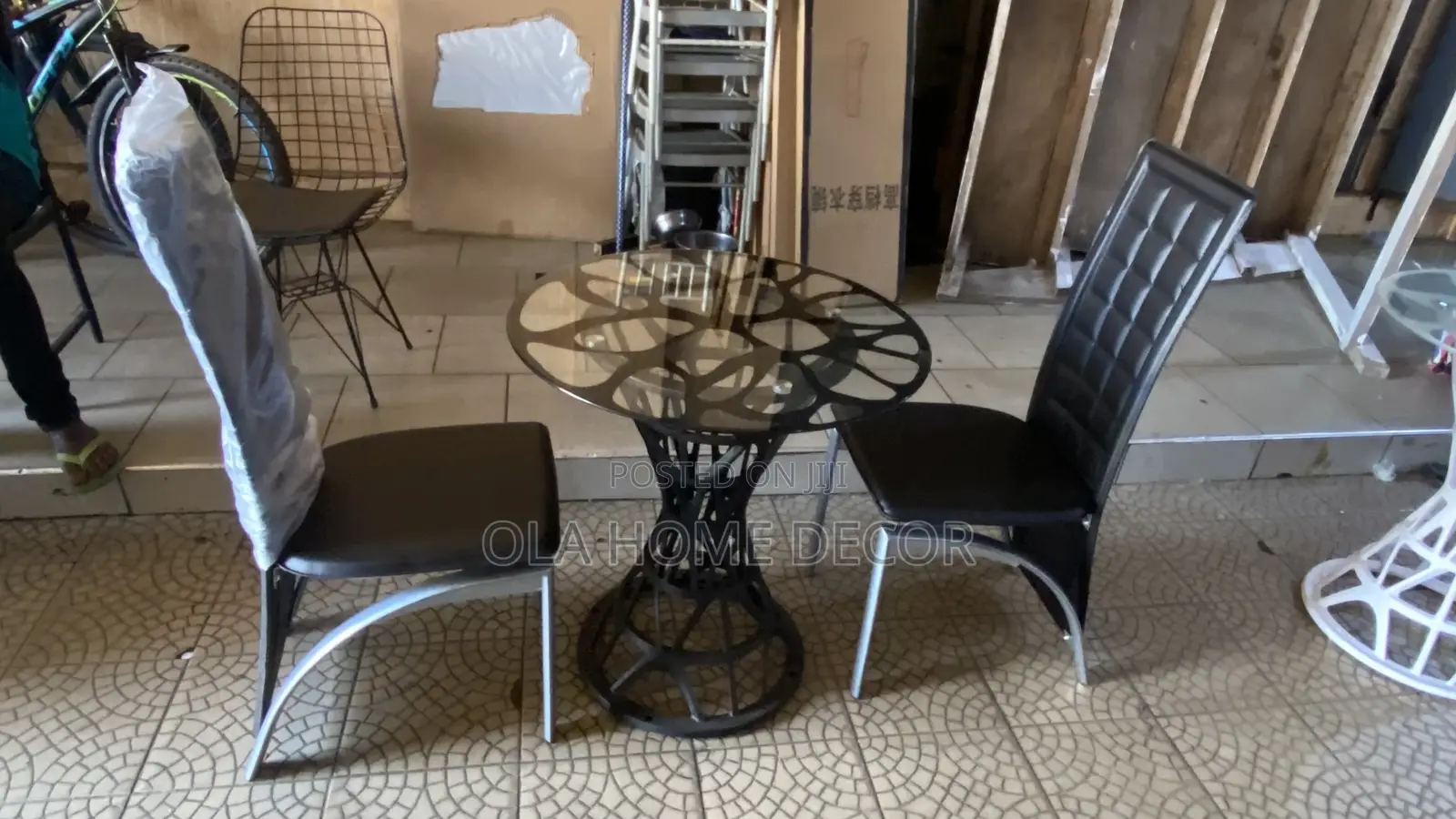 Dinning Table