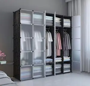 25 Cubes Wardrobe