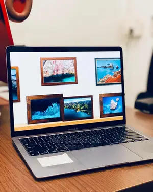 Laptop Apple MacBook Air 2020 8GB Intel Core i5 SSD 512GB