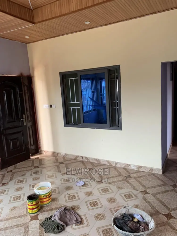 3bdrm Apartment in Ablekuma for Rent