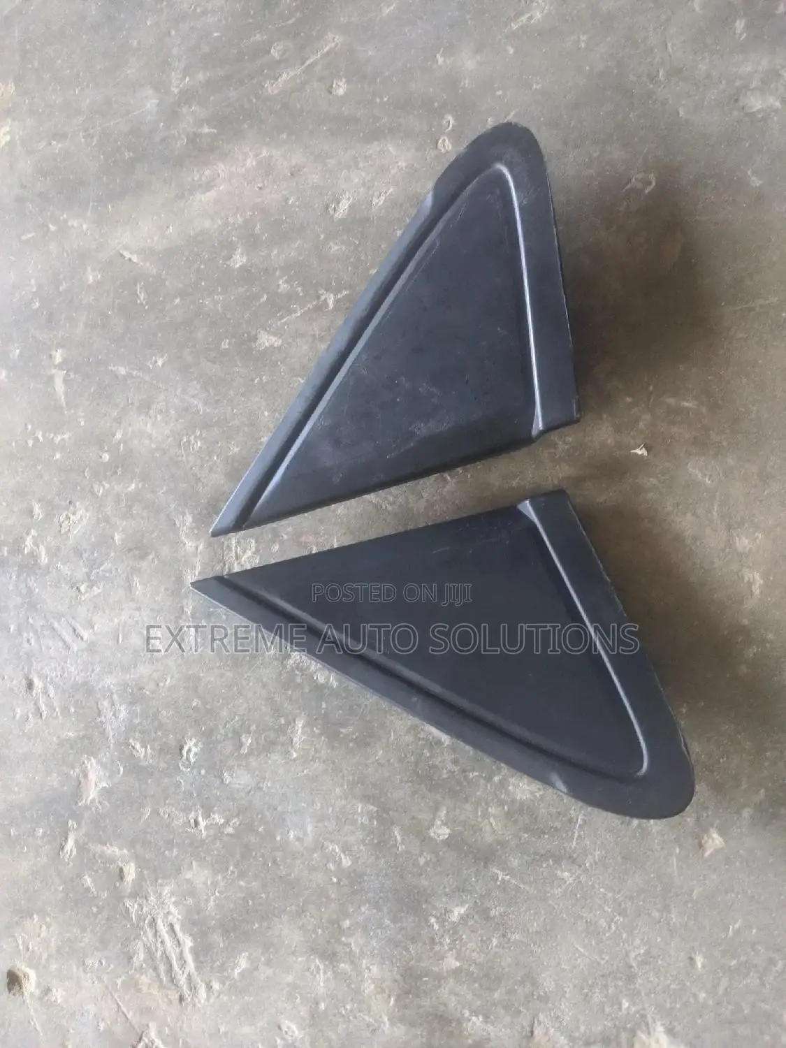 Toyota Yaris IA Mirror Pad