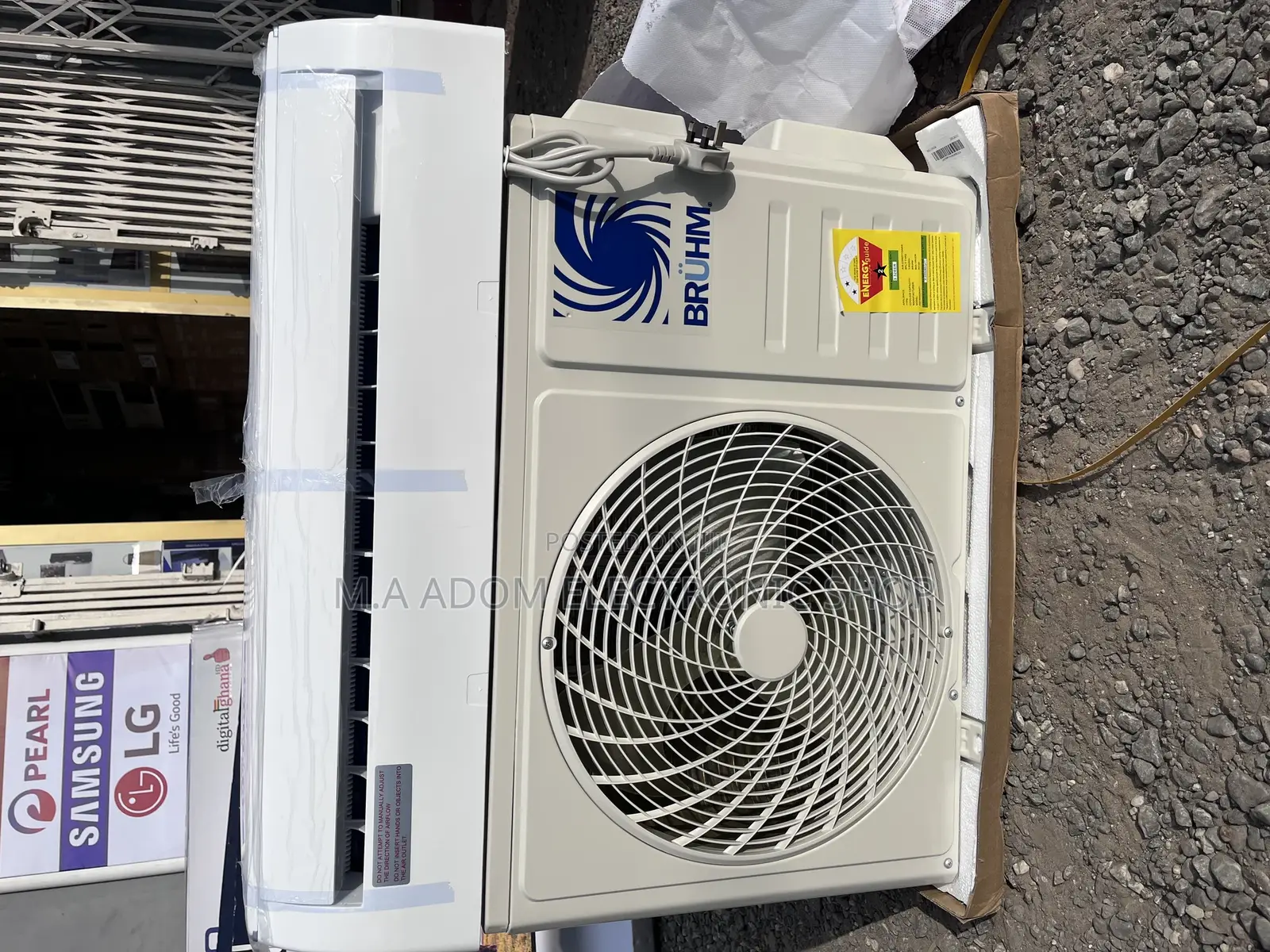 Quiet Stable Bruhm 1.5 R410gas AC