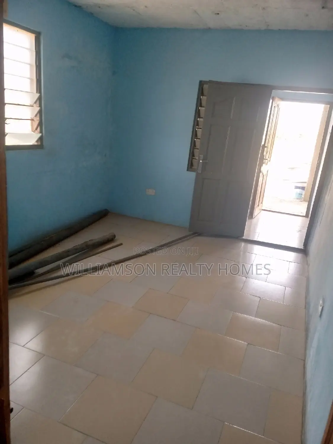 1bdrm Apartment in Community 18, Spintex for rent