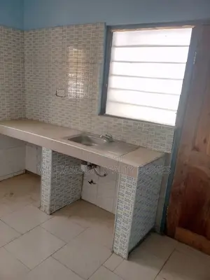 1bdrm Apartment in Community 18, Spintex for rent