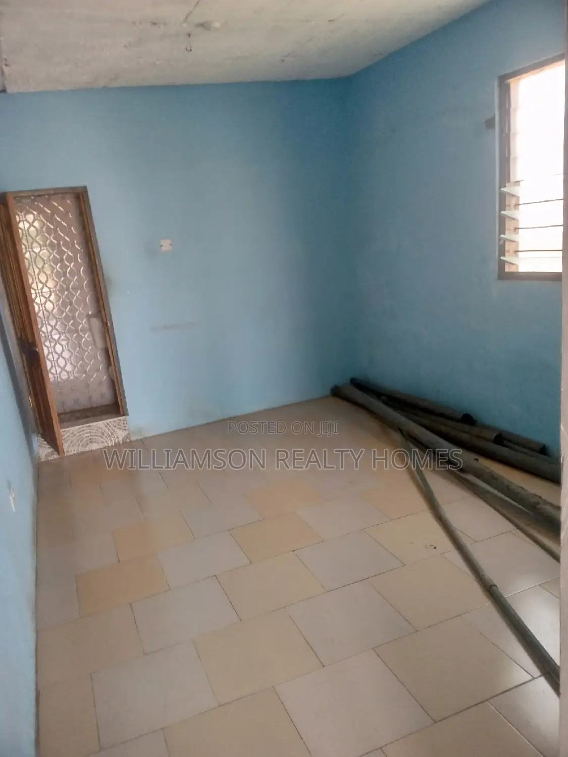 1bdrm Apartment in Community 18, Spintex for rent