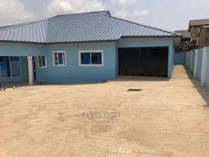 3bdrm House in Sowutuom Last Top, Sowutwuom for Sale