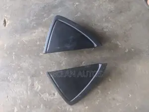 Toyota Yaris Ia Back Vent