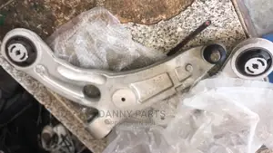 Dodge Dart 2015 Lower Arms