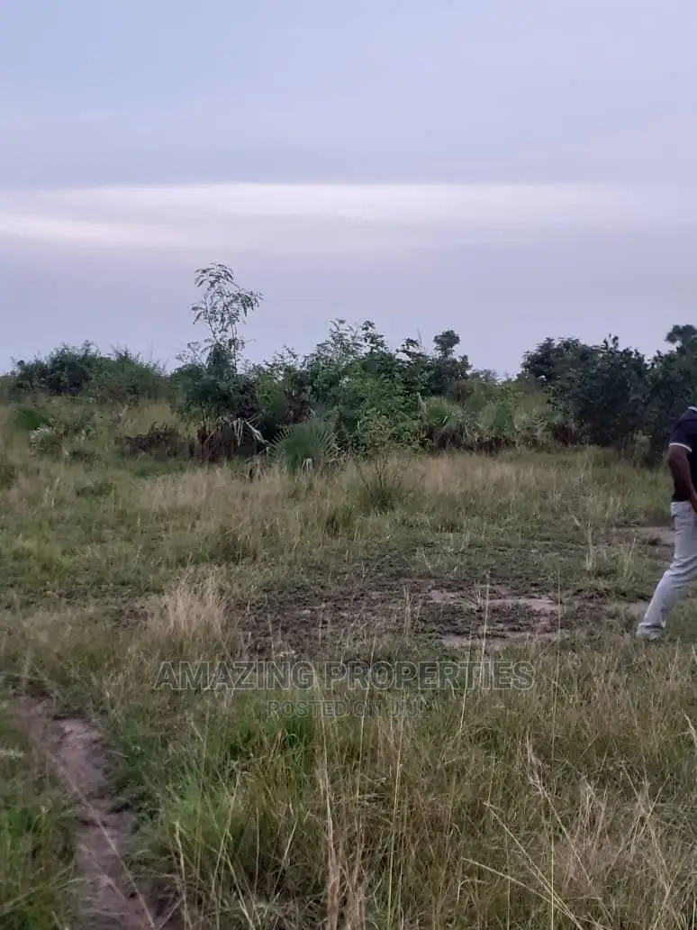 11 Acres of Land at Akosombo
