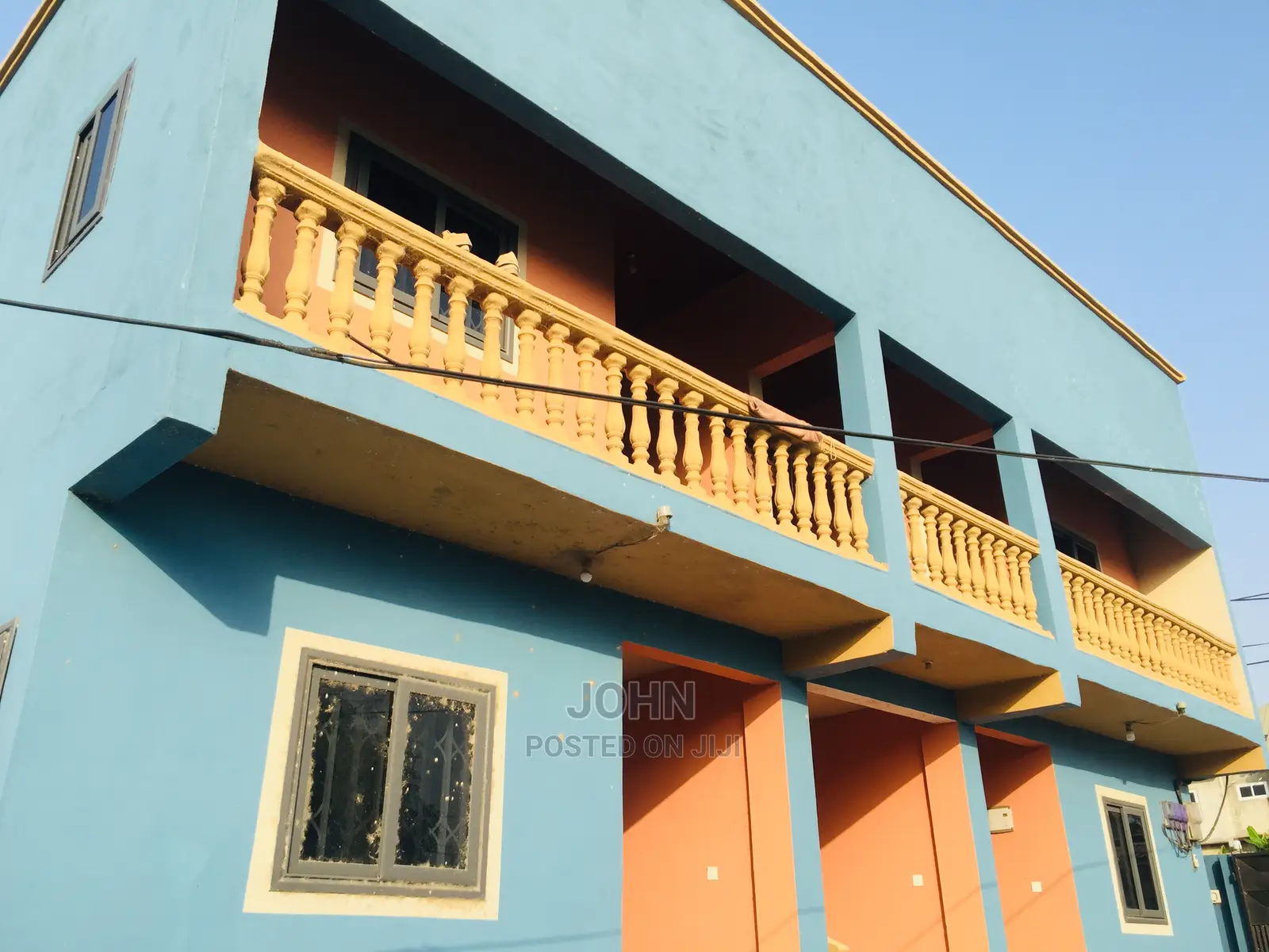 6bdrm Block of Flats in Ajeole Apartments, Weija for sale