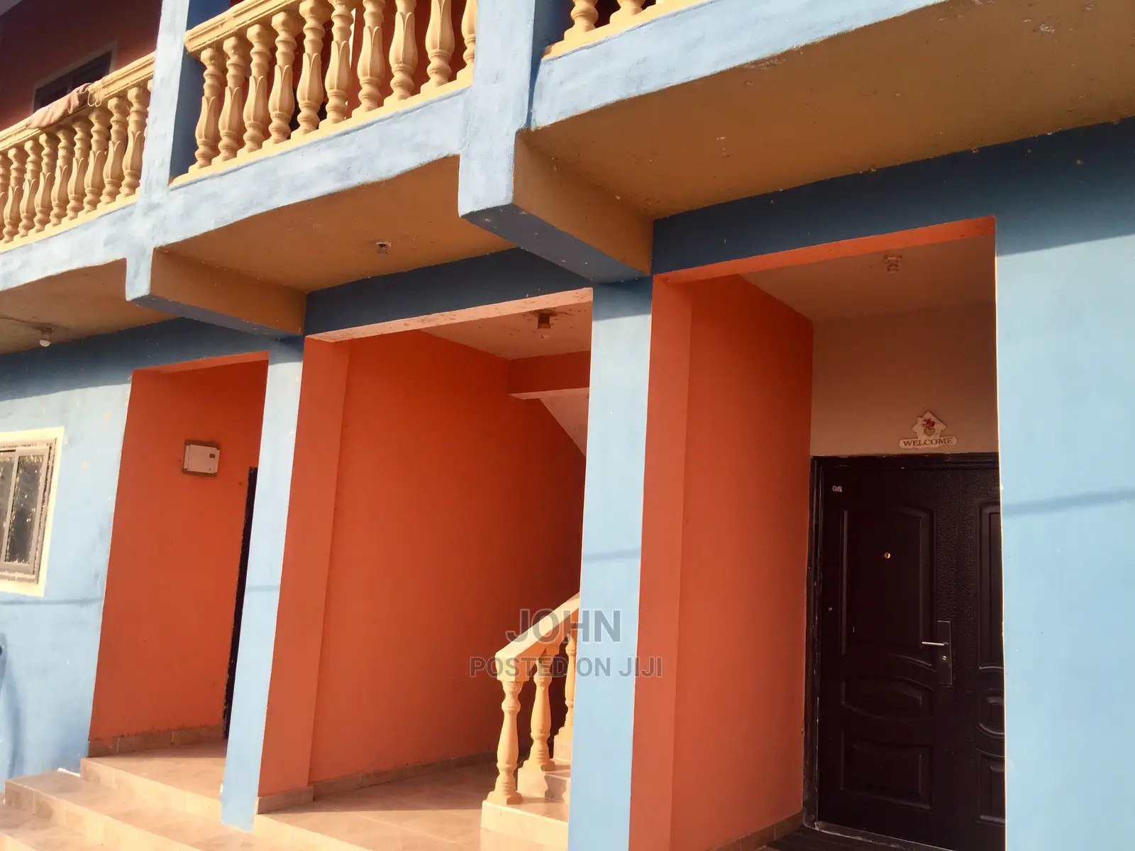 6bdrm Block of Flats in Ajeole Apartments, Weija for sale