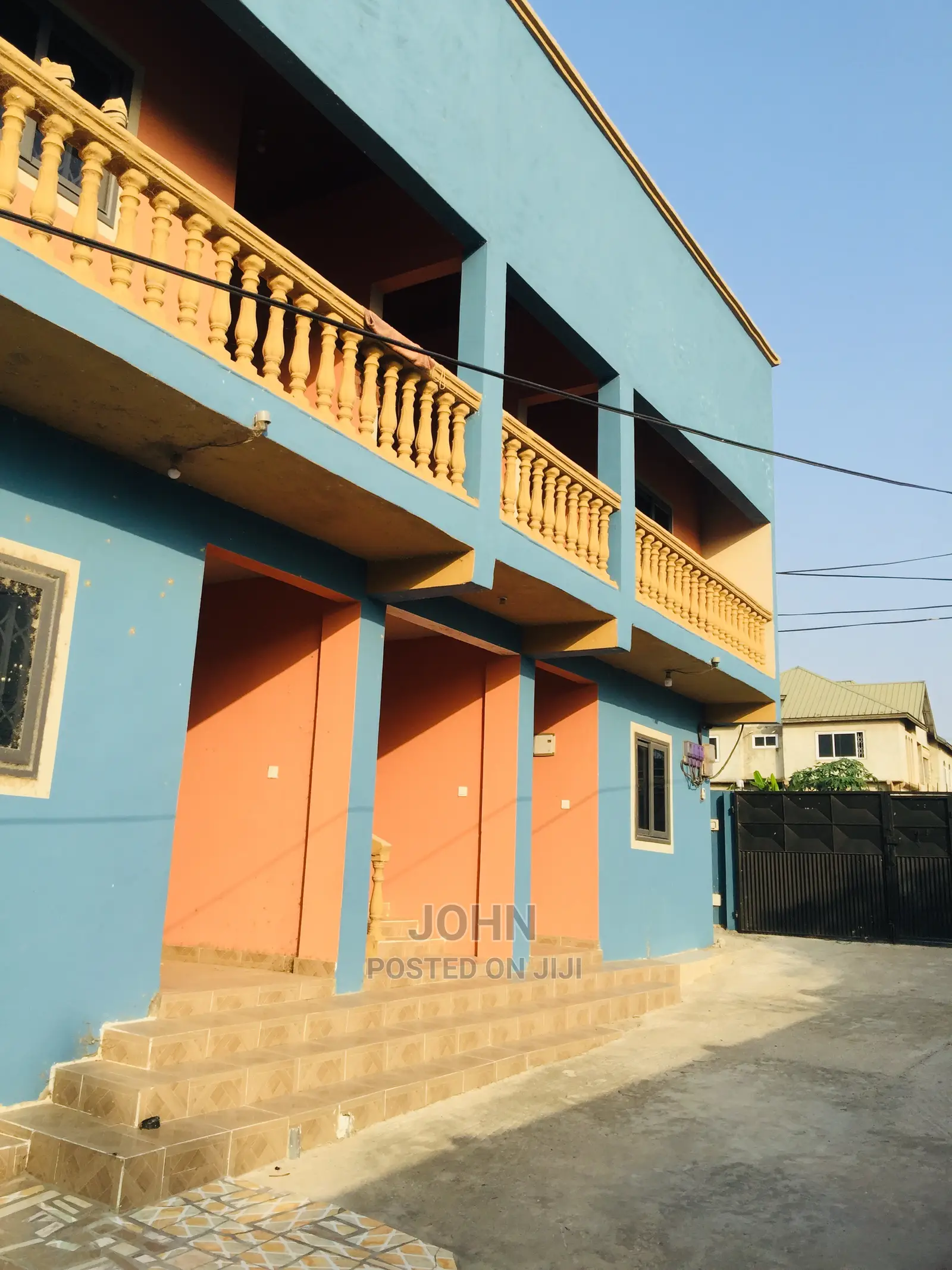 6bdrm Block of Flats in Ajeole Apartments, Weija for sale