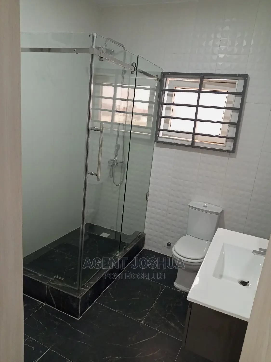 4bdrm House in Manet Court Estate for rent