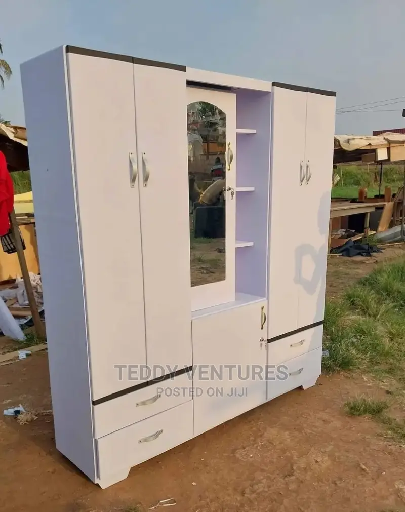 Quality Wardrobe(Payment After Delivery)