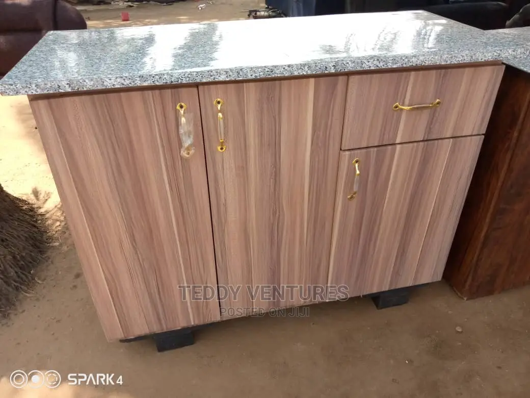 Quality Kitchen Cabinet( Payment After Delivery)