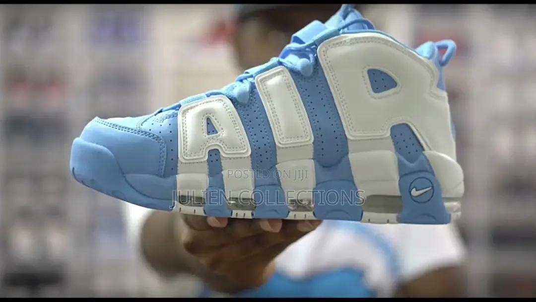 Nike Air More