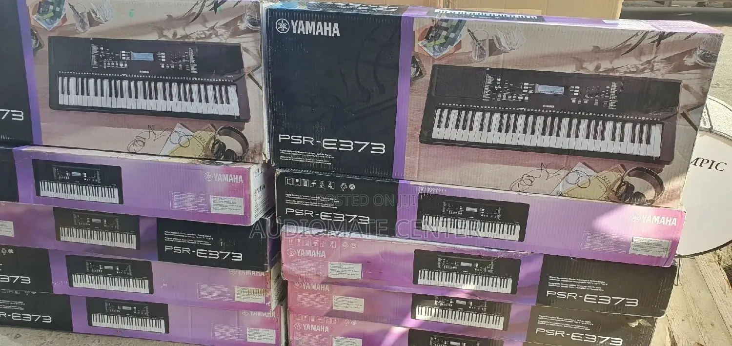 Yamaha PSR E373 Keyboard