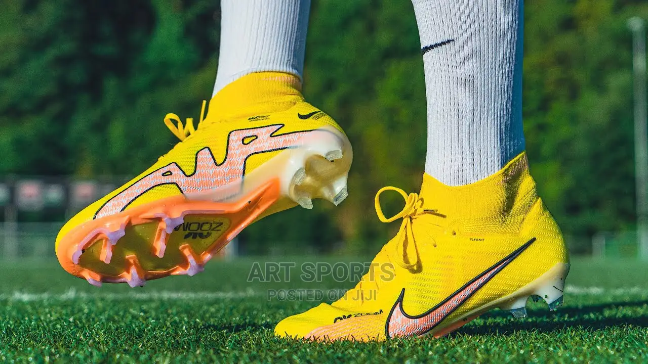 New Nike Superfly Colourway.
