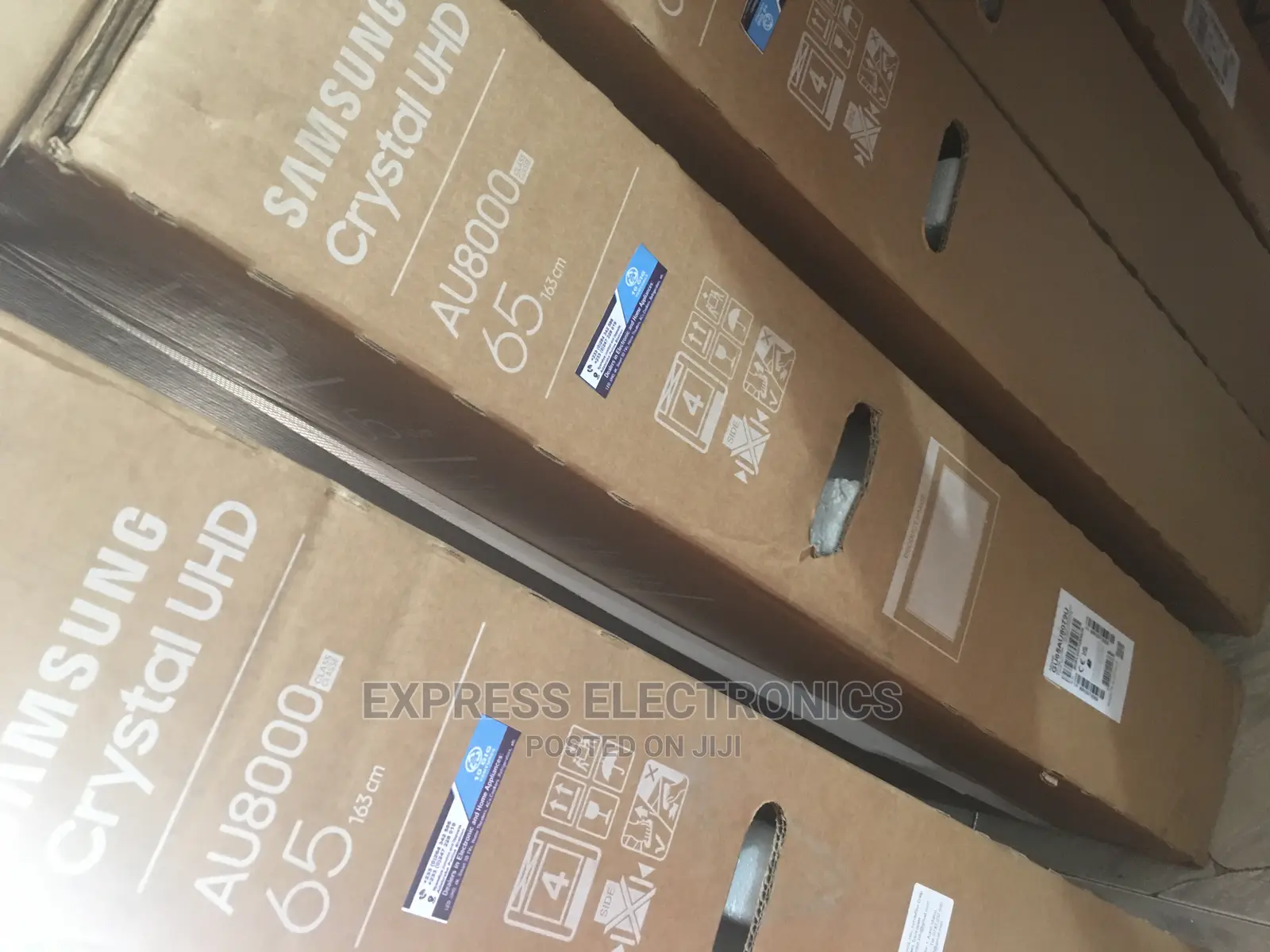 Samsung UHD Crystal 65”AU8000 Smart+ Dstv/Tv Guard