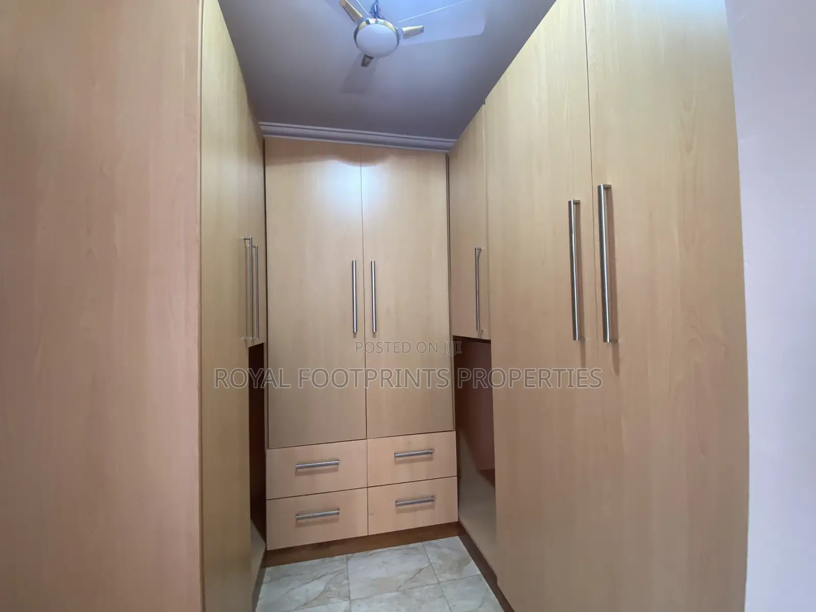 5bdrm House in Royal Footprints, North Legon for Rent