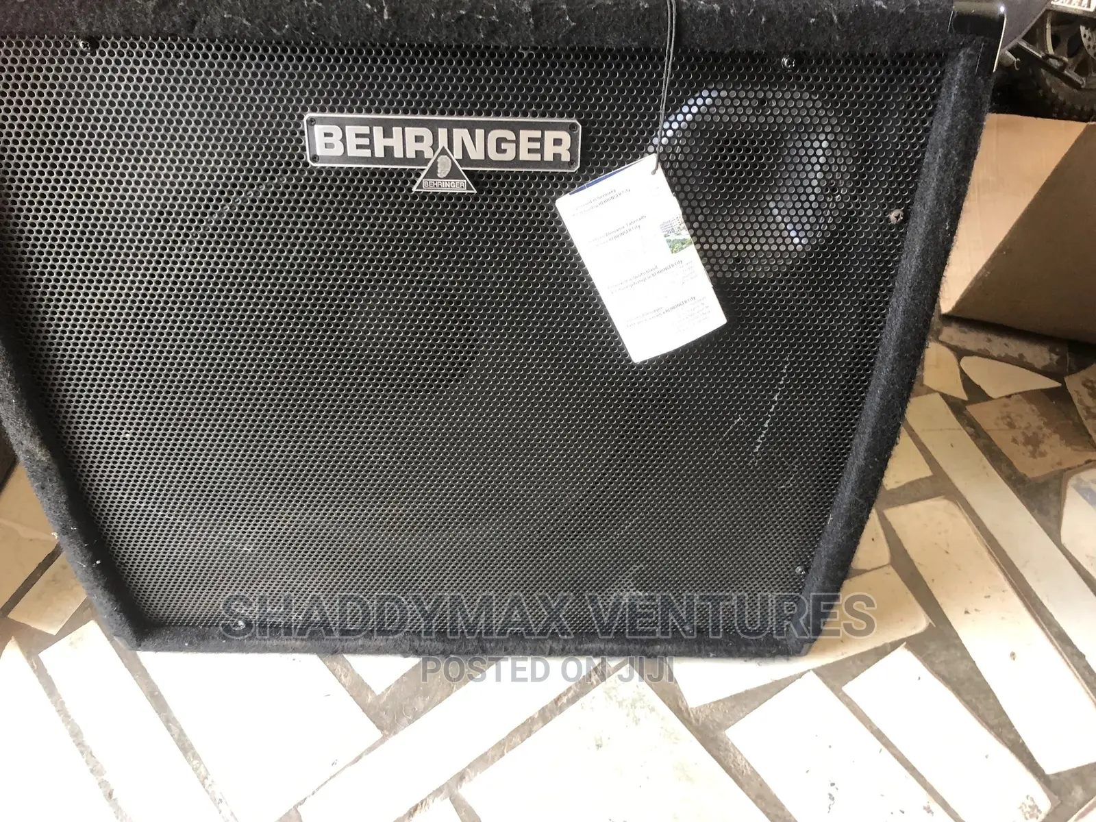 Behringer Keyboard Combo