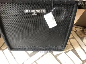 Behringer Keyboard Combo