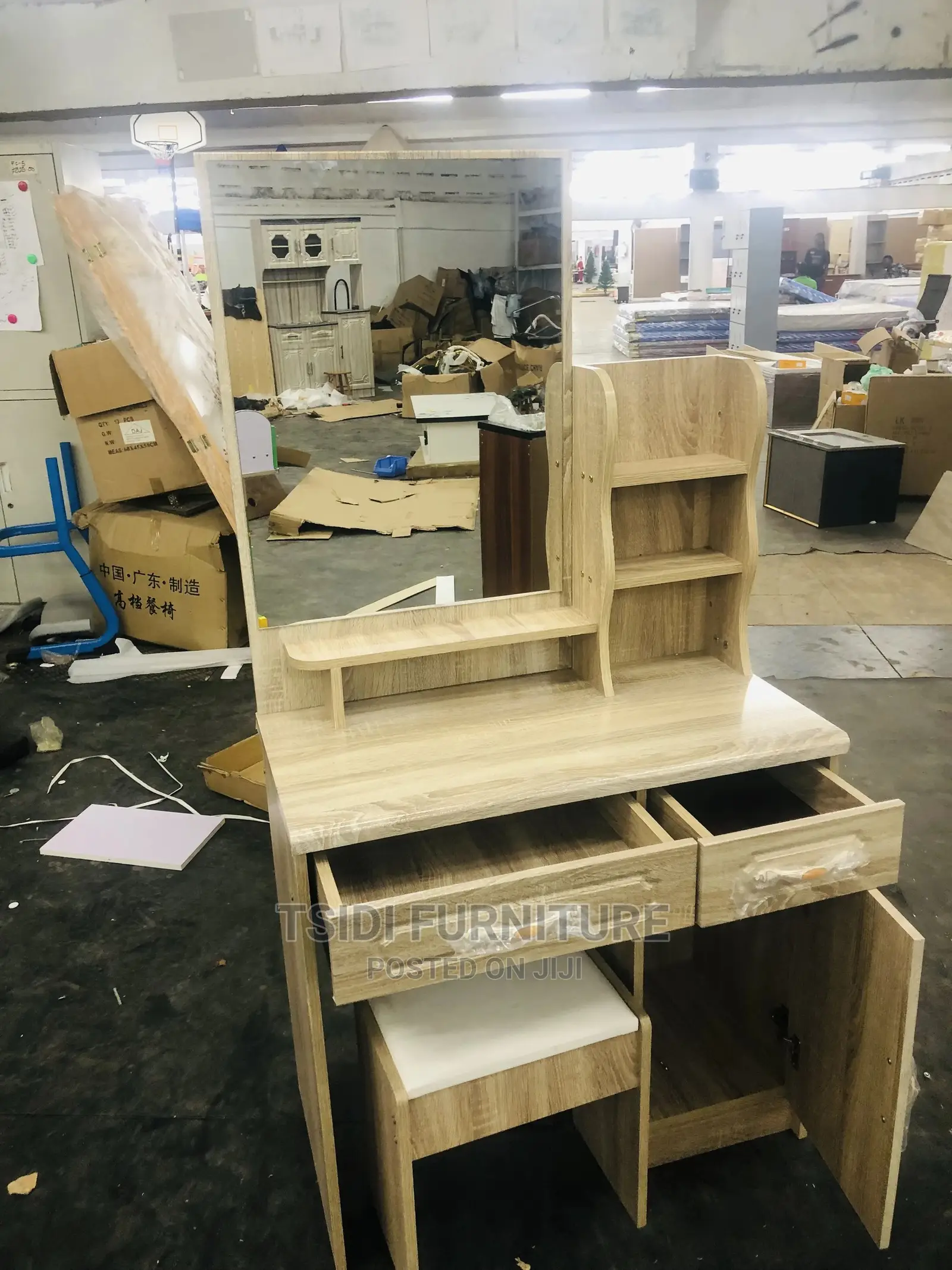Quality Dressing Mirror